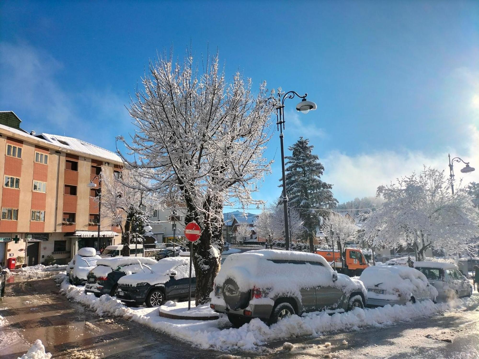 Grand Hotel Europa Rivisondoli Centro Esterno foto