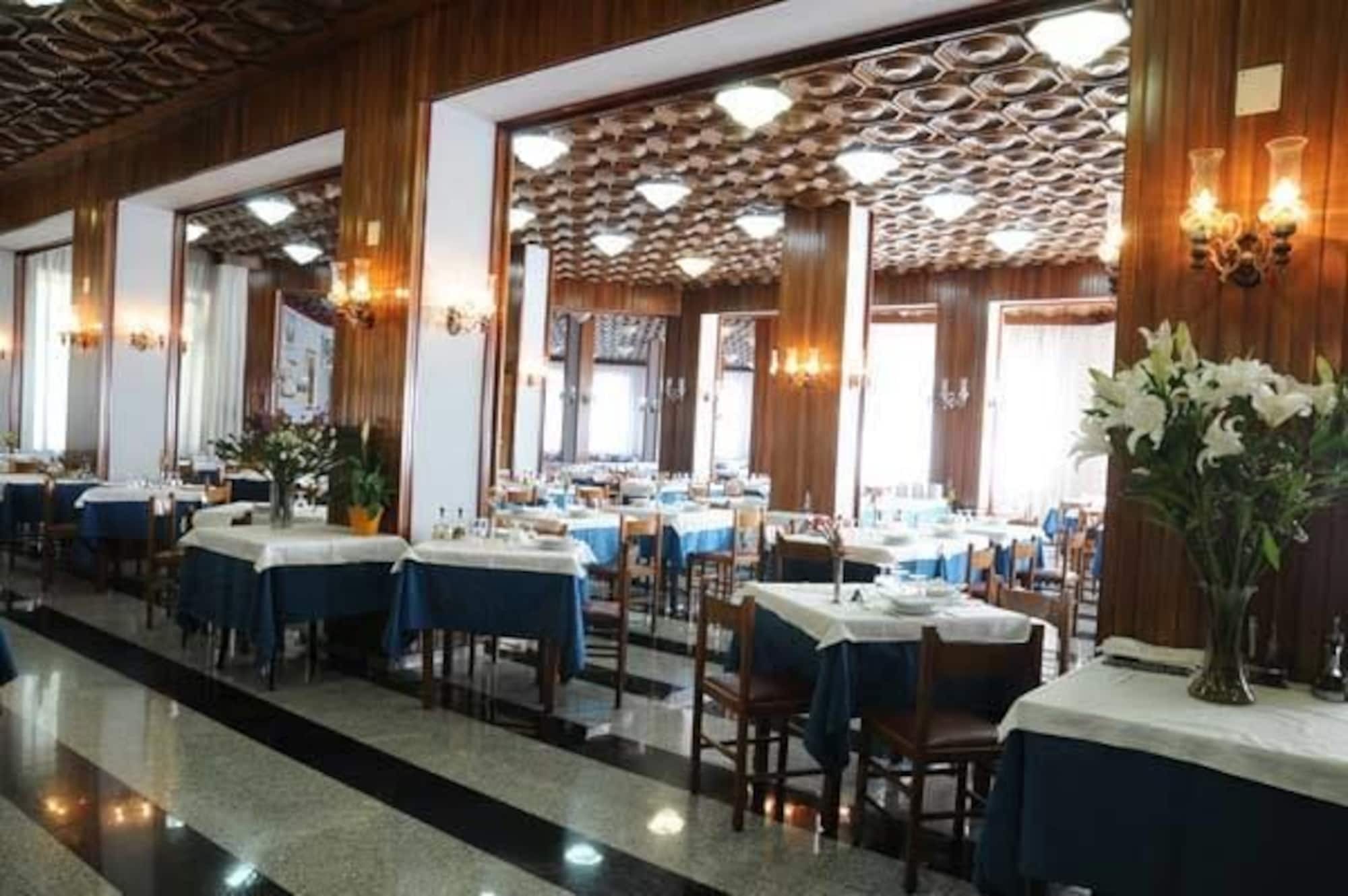 Grand Hotel Europa Rivisondoli Centro Esterno foto